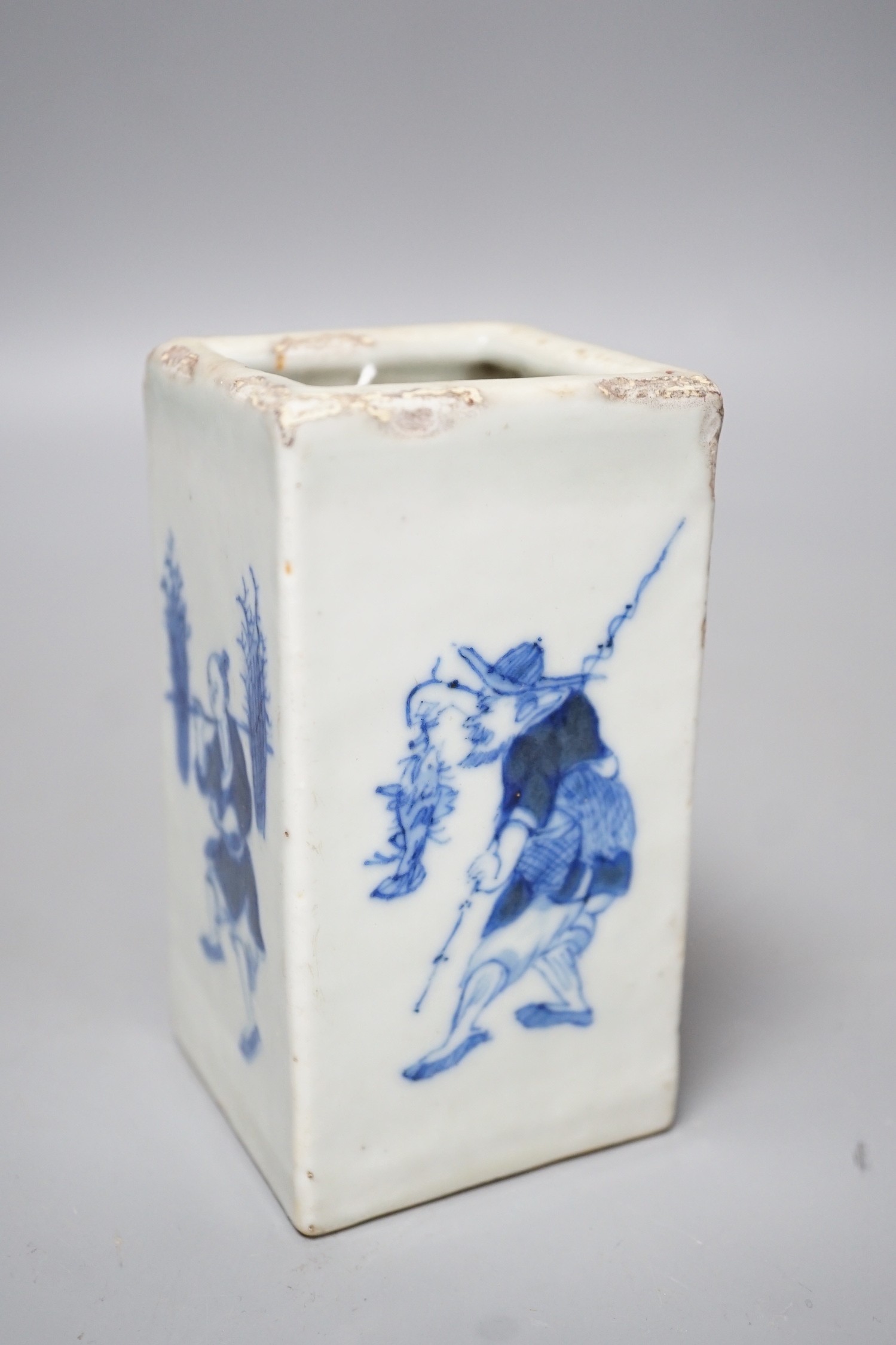 A 19th century Chinese blue and white square brushpot, 12cm